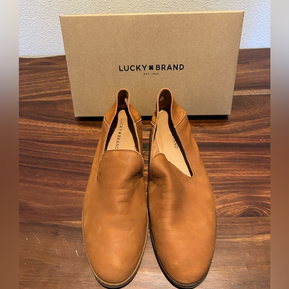 Lucky Brand Whiskey Grant Waxy Buck Loafers